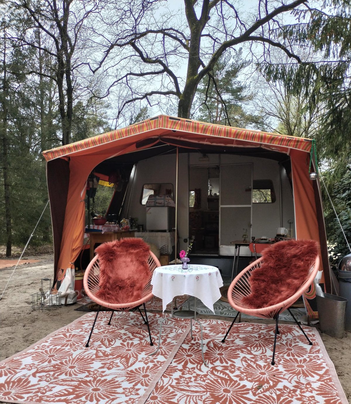 Retro-Wohnwagen "Koosje" | Landgoedcamping Het Meuleman