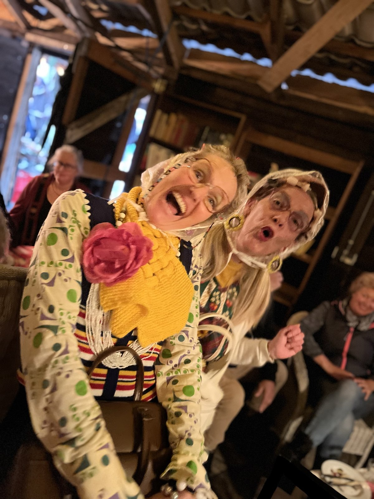 Gezellige seizoensopening met BBQ en muziek