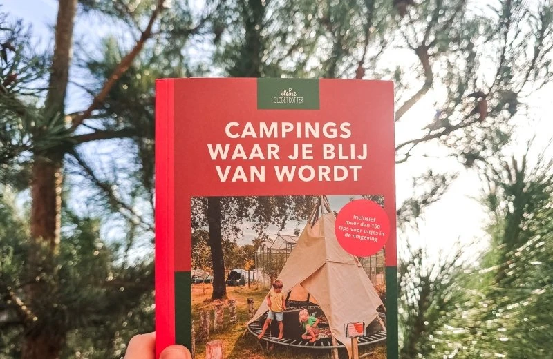 We staan in het boek 'Campings waar je blij van wordt'!